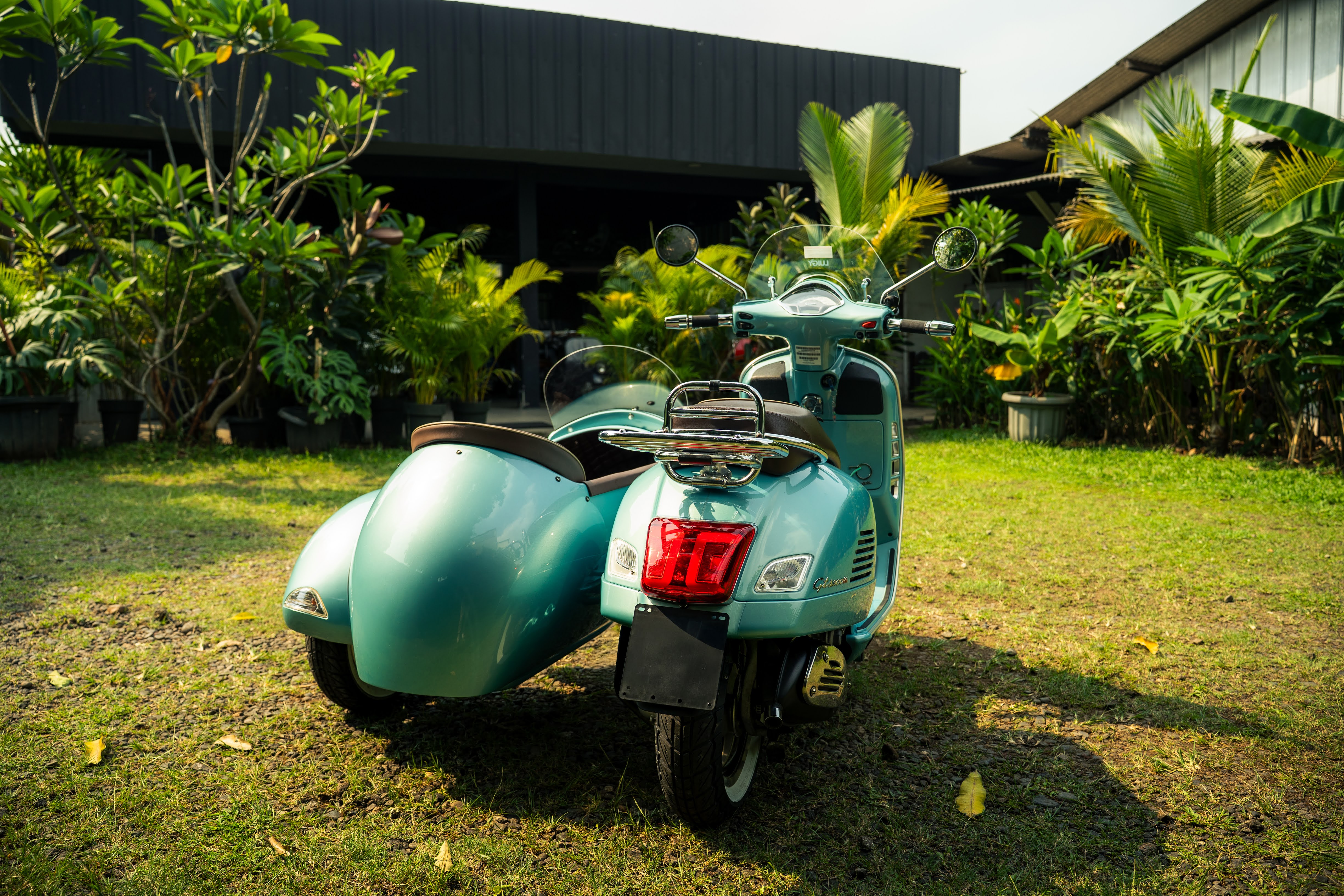 Vespa GTS Sidecar – front detail